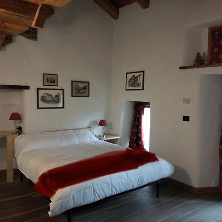 Hotel La Mine D'Antan Ollomont Esterno foto